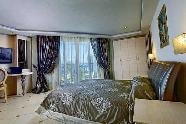 Deluxe Suite, Elinotel Apolamare 5*