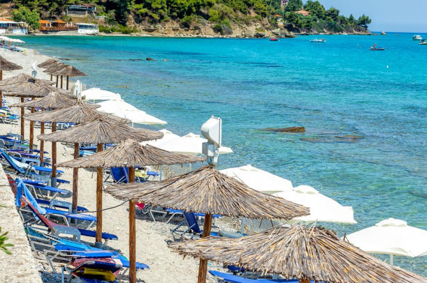 Пляж, Xenios Dolphin Beach 3