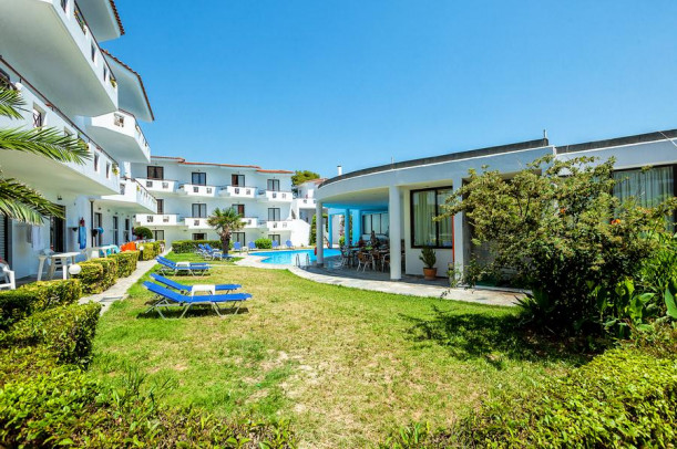 Вид, Xenios Dolphin Beach 3