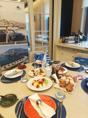  Бизнес завтрак по Греции совместно с отелями Sani Resort &amp; Ikos Resorts 5*