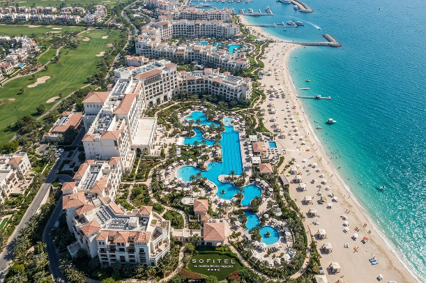 Программа питания Al Hamra Dine Around Destination